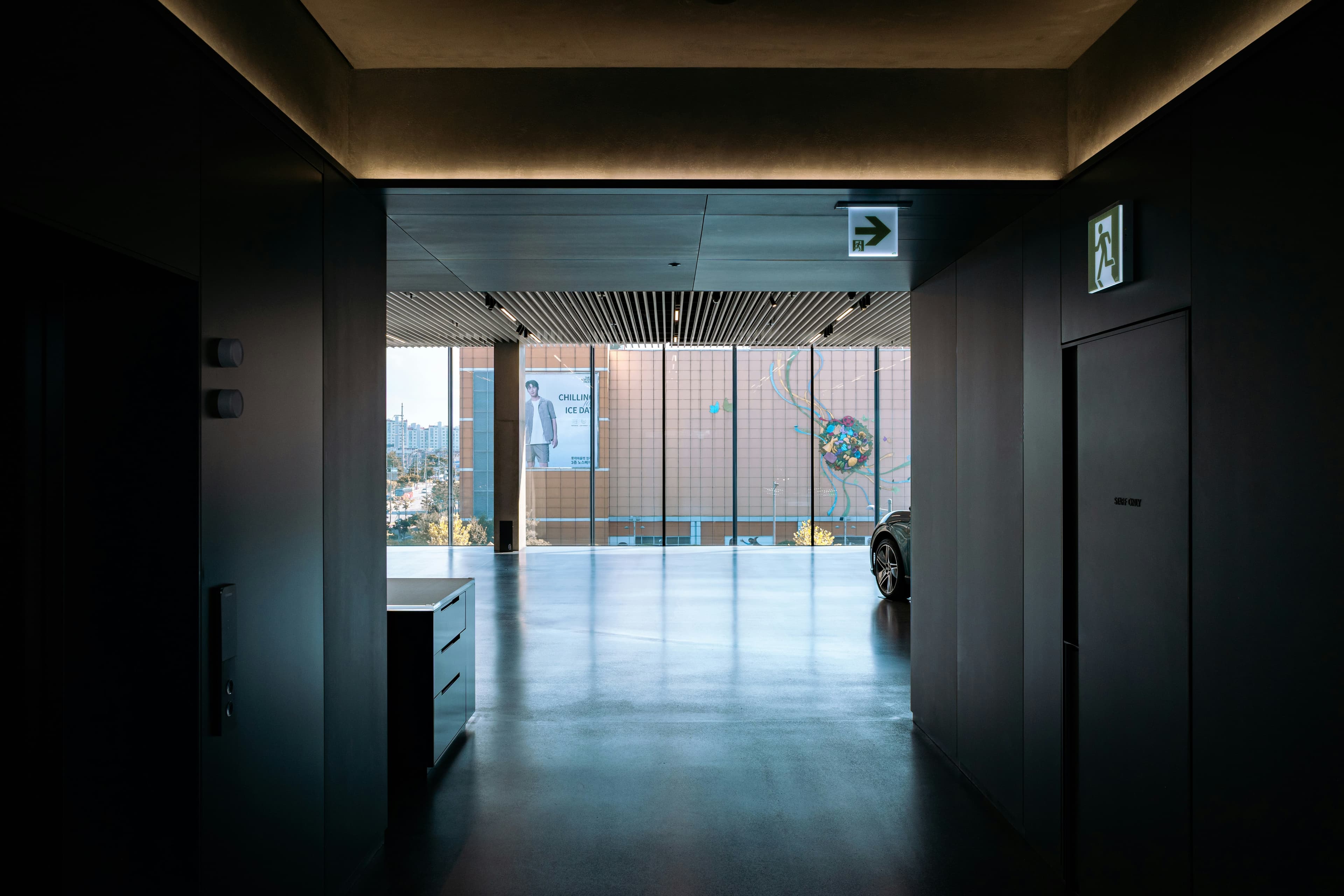 Managed building communal corridor